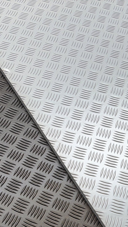 Zuschnitt PE-HD Quintett Schwarz und Grau | Formate: 50 x 995 bis 500 x 995 mm